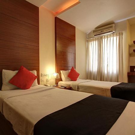 Amaran Hotels 마두라이 외부 사진